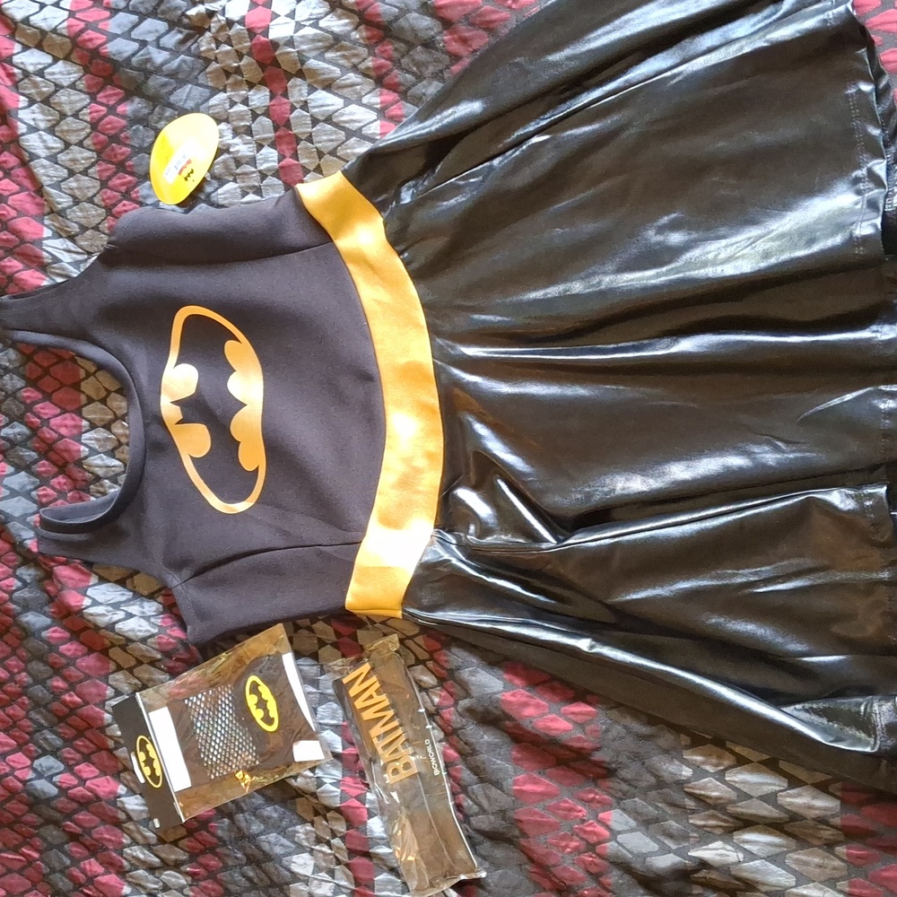 Batman Halloween costume women's size, large choker and gloves Brand new